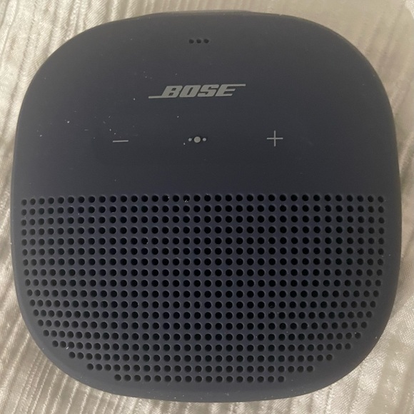 NWOT Bose SoundLink Micro: Small Portable Bluetooth Speaker (Waterproof), Blue - Picture 1 of 4